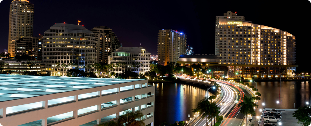 Commercial construction and luxury real estate development in Miami, Florida, showcasing large-scale urban projects managed by licensed Florida contractors.